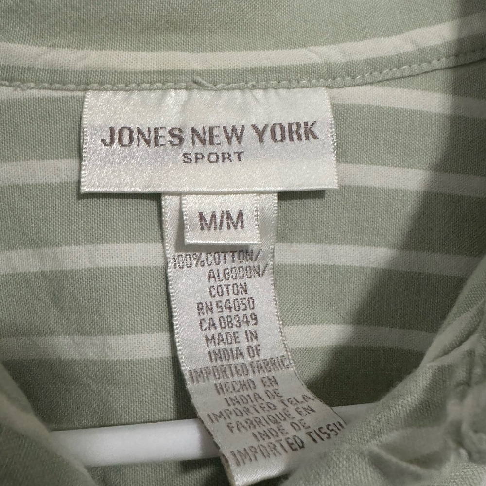 Vintage Jones New York Sport Green and white Striped Shirt size medium - Picture 2 of 6